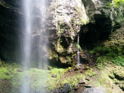 Shintaki Falls is dedicated to the Buddhist deity Fudo-myo